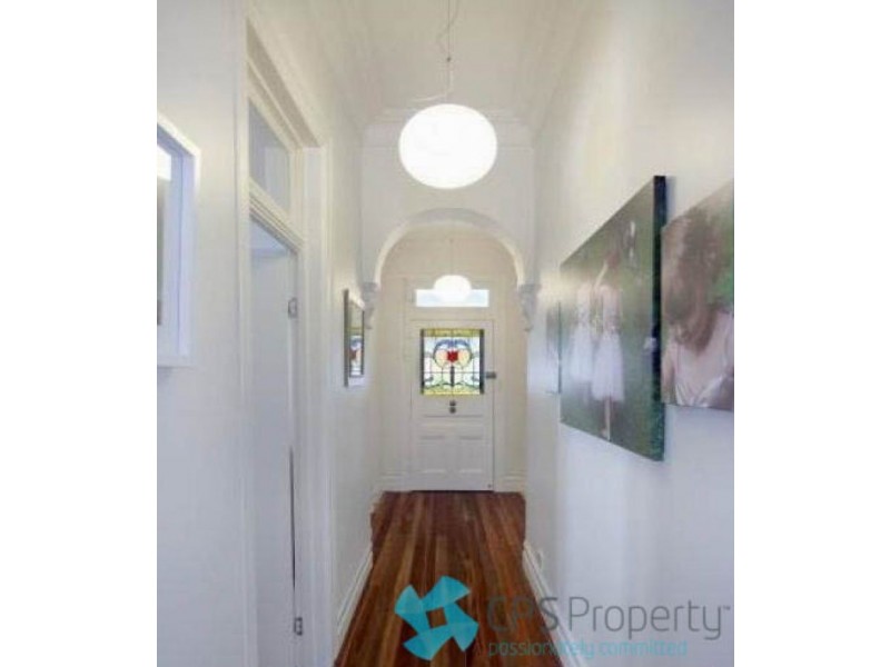 12 Holdsworth Avenue, St Leonards NSW 2065