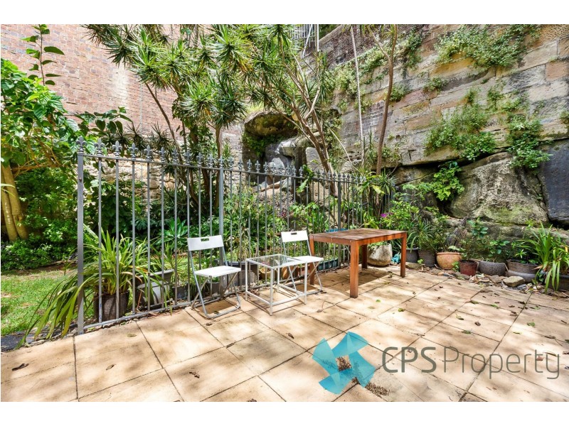 6 Rowena Pl, Potts Point NSW 2011