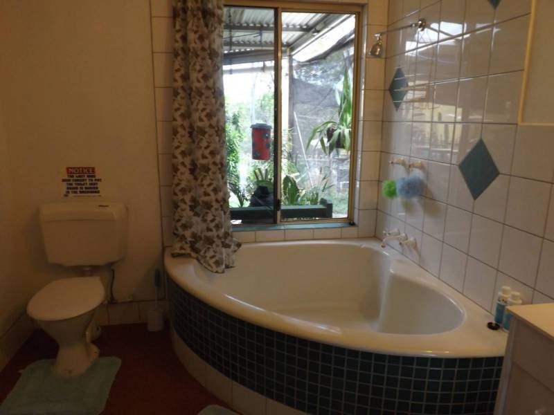 163 Halford Drive, Maroondan QLD 4671