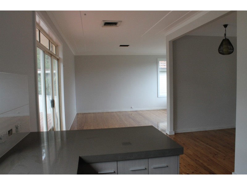 3 Lucas Crescent, Adamstown Heights NSW 2289