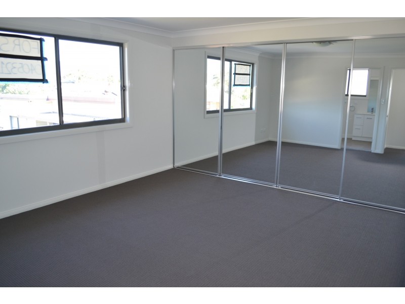 25 Wooroo Street, Albion Park Rail NSW 2527