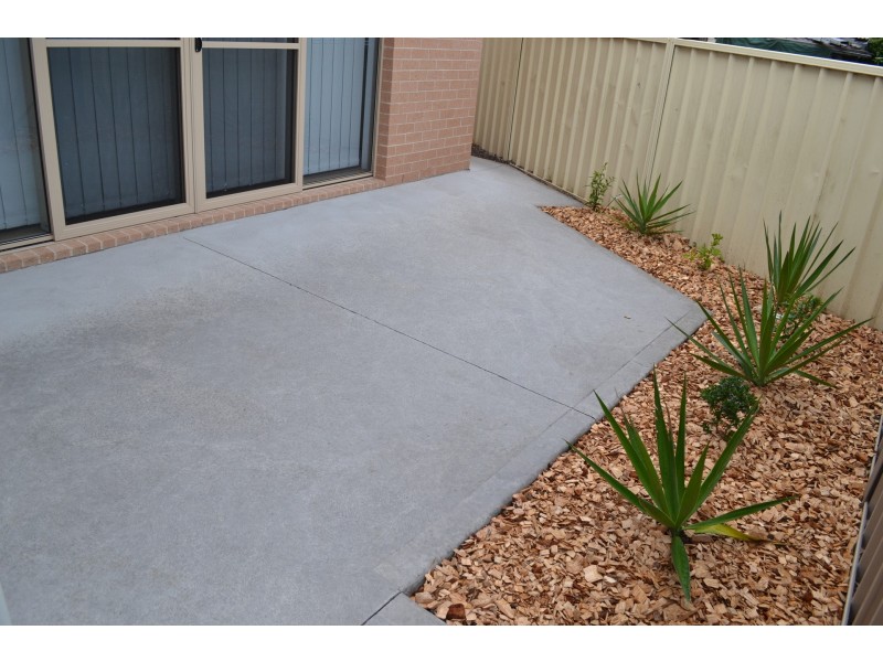 25 Wooroo Street, Albion Park Rail NSW 2527