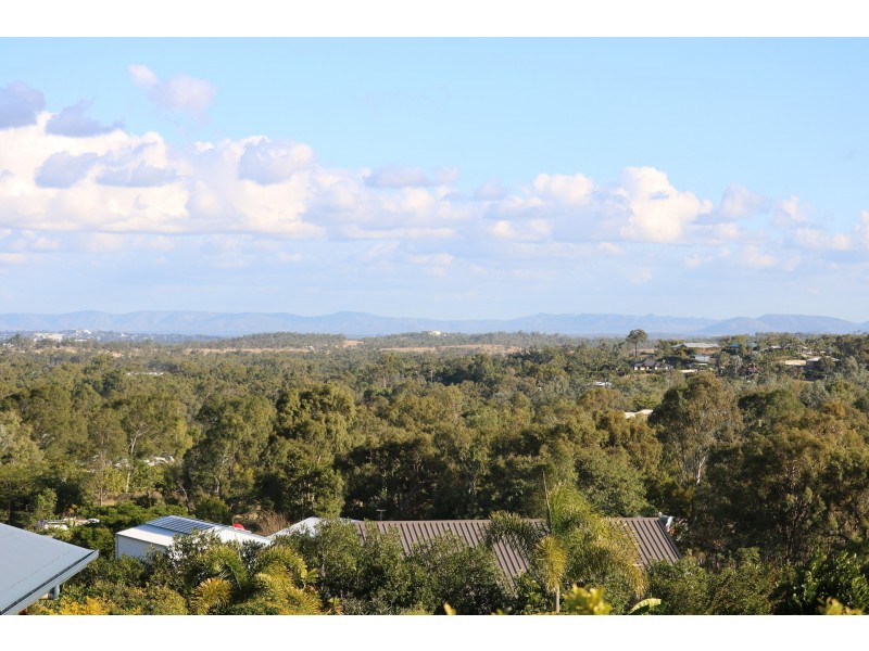 150-152 Angela Road, Rockyview QLD 4701