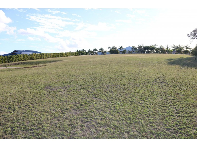 150-152 Angela Road, Rockyview QLD 4701