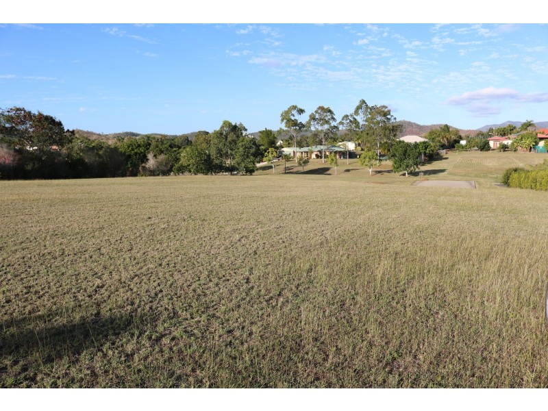 150-152 Angela Road, Rockyview QLD 4701