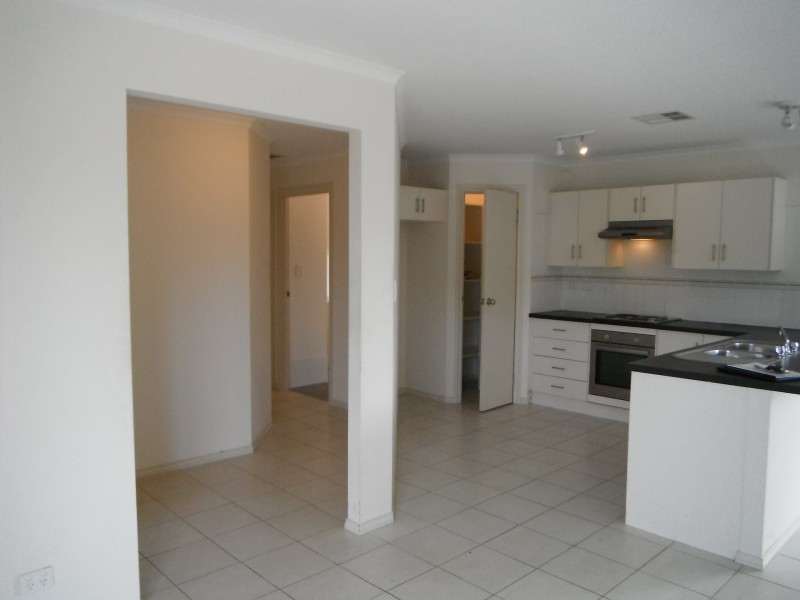 11/122 Peerless road, Munno Para West SA 5115