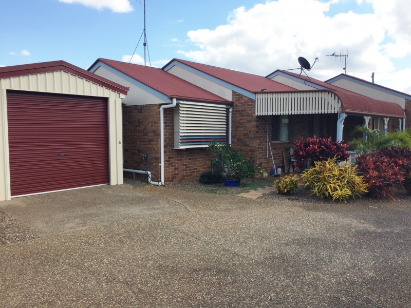 2/31A Thabeban Street, Bundaberg Central QLD 4670