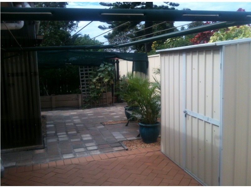 2/31A Thabeban Street, Bundaberg Central QLD 4670