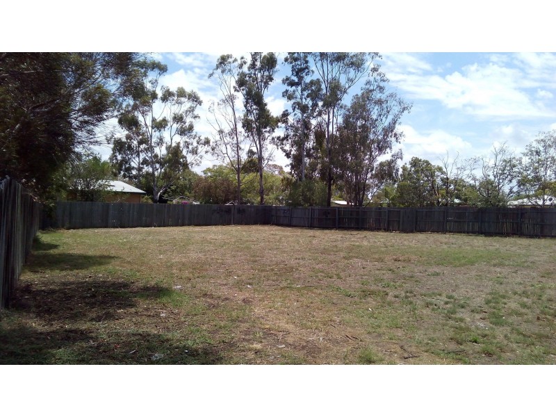 7 McPherson Court, Dalby QLD 4405