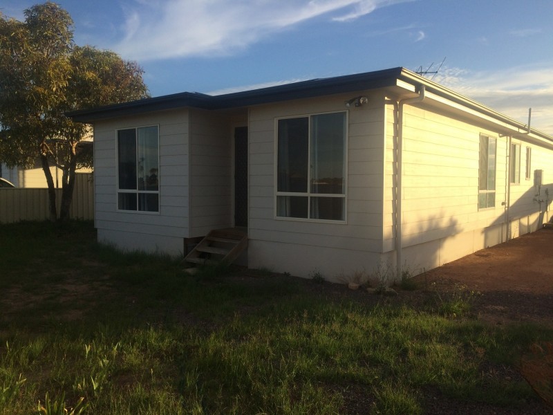 13 Handtke Drive, Ceduna SA 5690