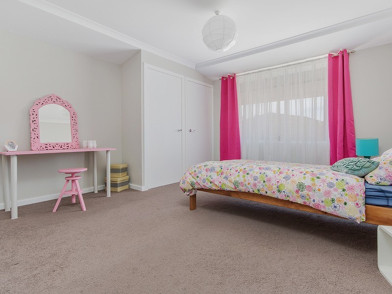 284 Grand Ocean Boulevard, Port Kennedy WA 6172