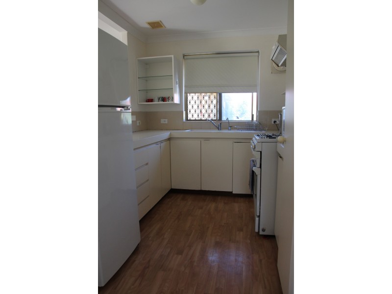 28/7 Waterways Court, Churchlands WA 6018