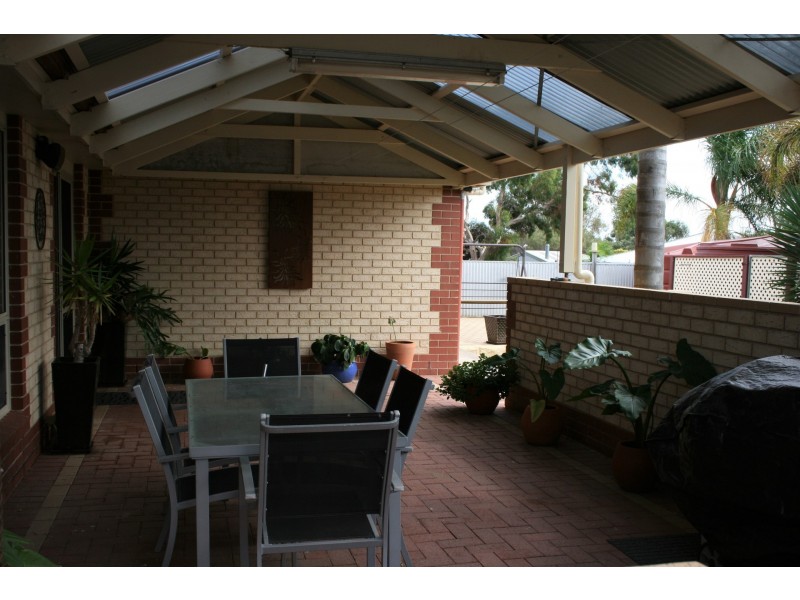 1 Treasure Crescent, Tumby Bay SA 5605