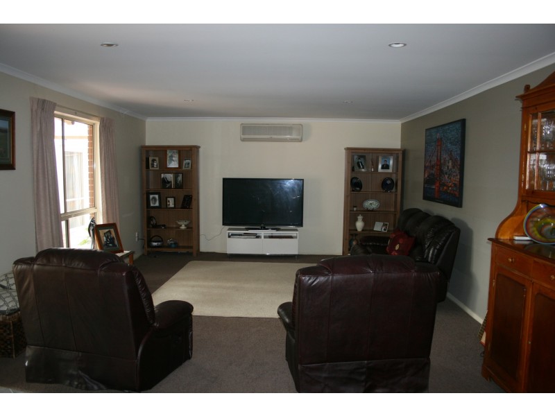1 Treasure Crescent, Tumby Bay SA 5605