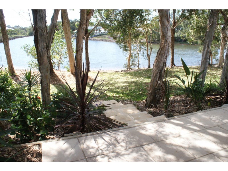4/1 Moomba Street, Mudjimba QLD 4564
