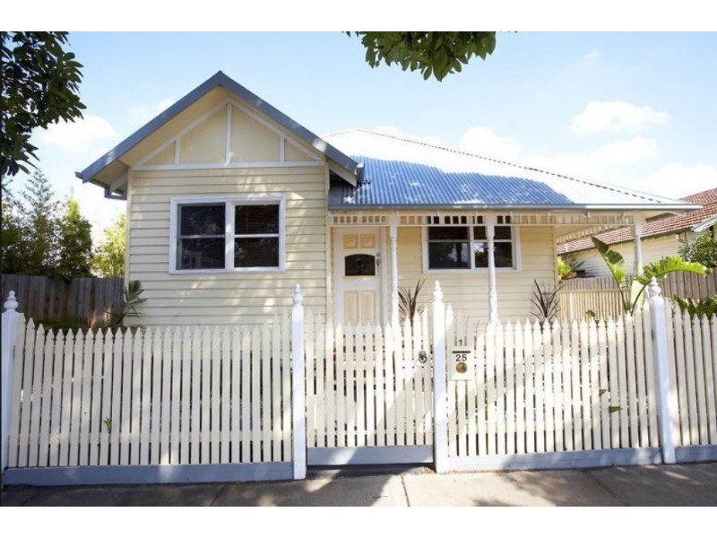 1/25 Canterbury Street, Hughesdale VIC 3166