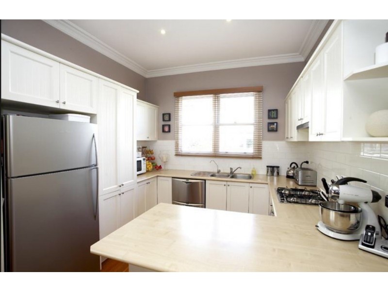 1/25 Canterbury Street, Hughesdale VIC 3166