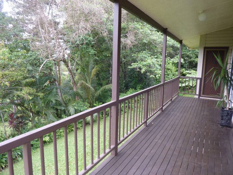 4 Greenhills Rd, Kuranda QLD 4881
