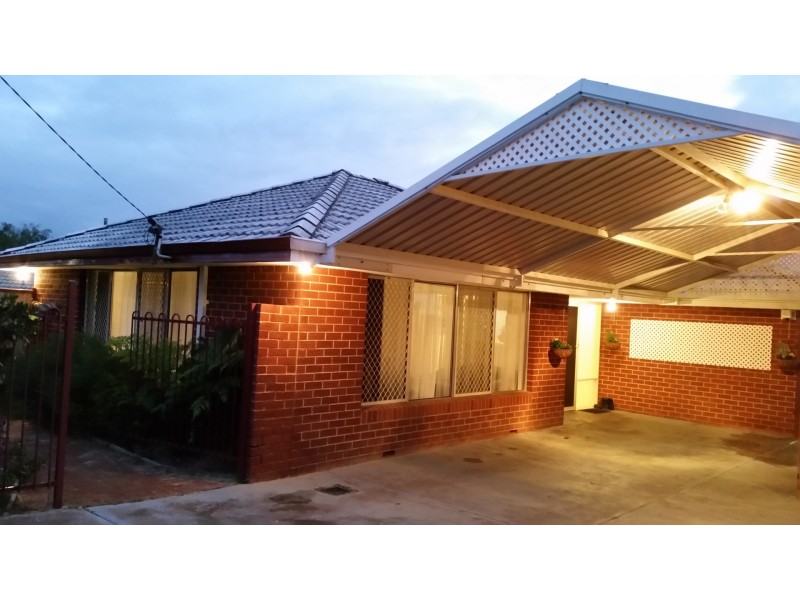 31 Fairfax Road, Swan View WA 6056