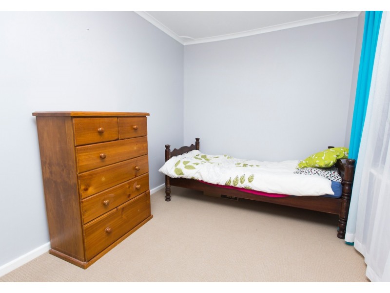 31 Fairfax Road, Swan View WA 6056