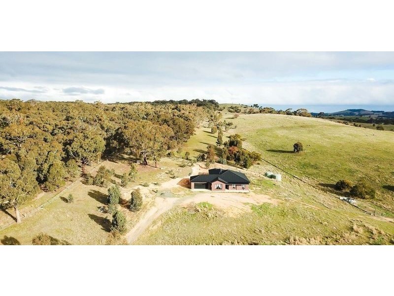 3225 Sunraysia Highway, Lexton VIC 3352