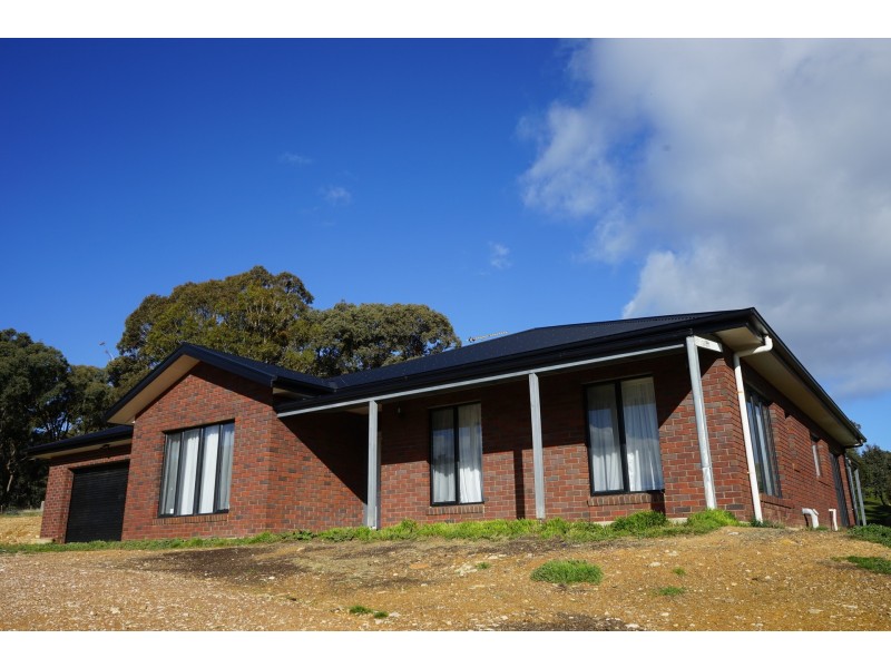3225 Sunraysia Highway, Lexton VIC 3352