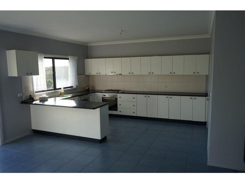 3225 Sunraysia Highway, Lexton VIC 3352
