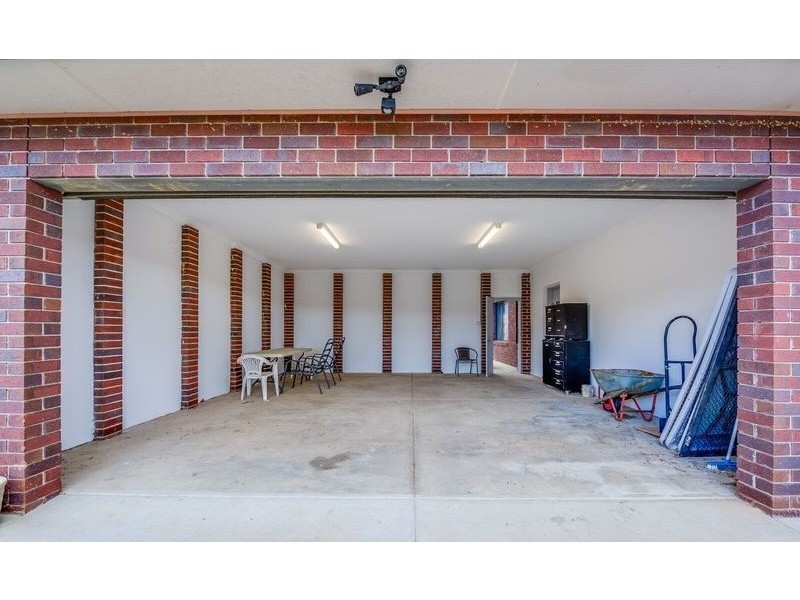 3225 Sunraysia Highway, Lexton VIC 3352