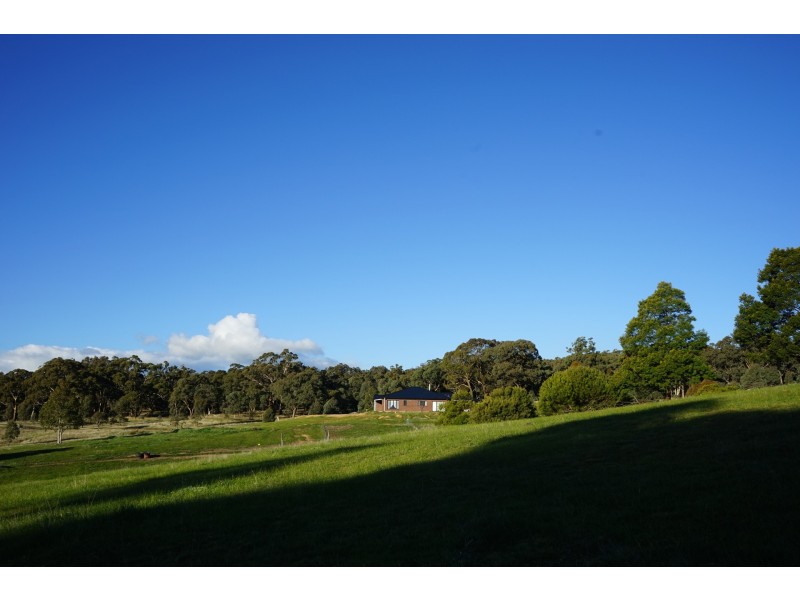 3225 Sunraysia Highway, Lexton VIC 3352