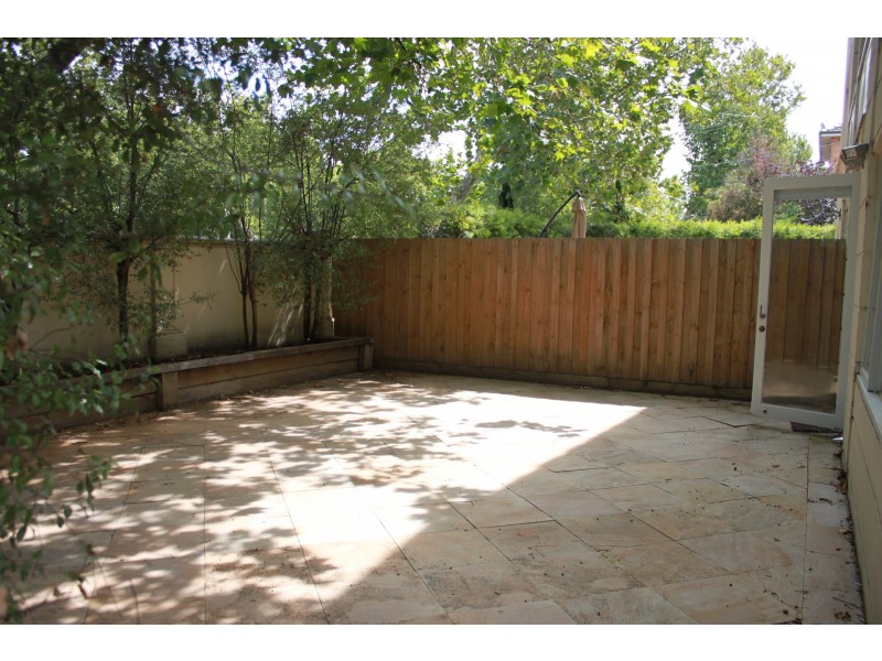 1/2A Lexton Grove, Prahran VIC 3181