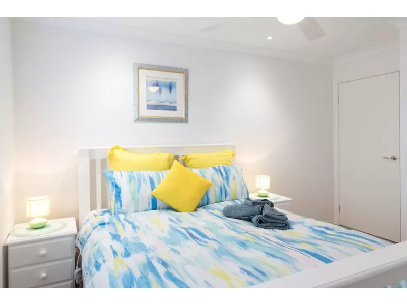 18 Half Moon Crescent, Indented Head VIC 3223