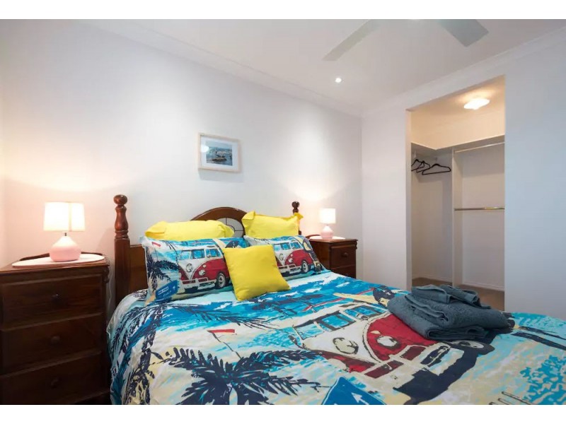 18 Half Moon Crescent, Indented Head VIC 3223