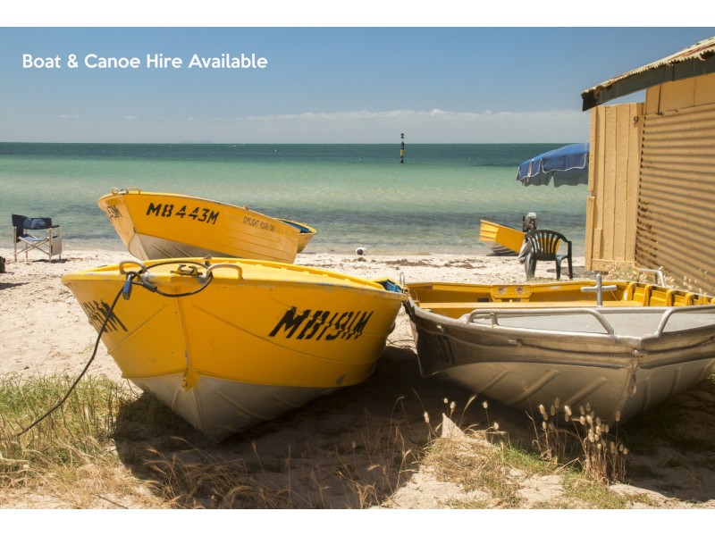 18 Half Moon Crescent, Indented Head VIC 3223