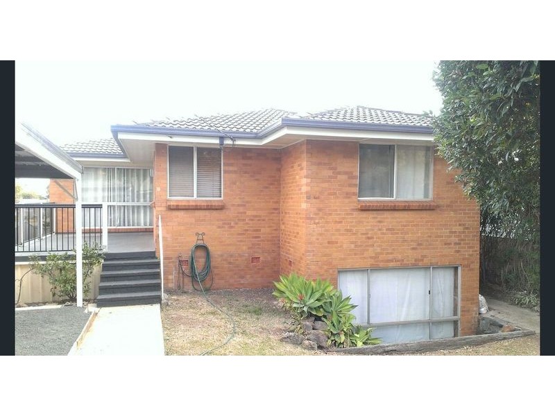 4 Simon Street, Rockville QLD 4350