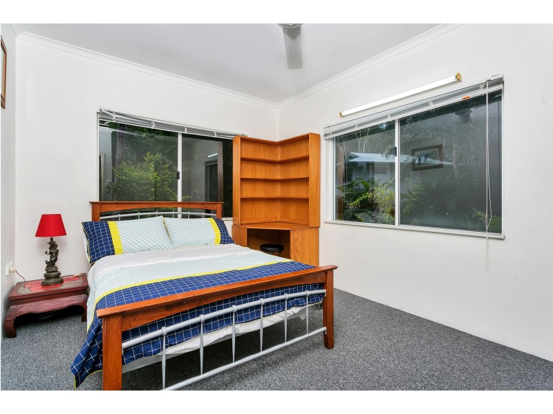 6 Brolga Street, Kewarra Beach QLD 4879