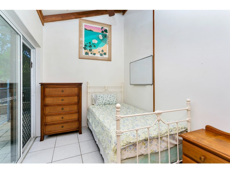 6 Brolga Street, Kewarra Beach QLD 4879