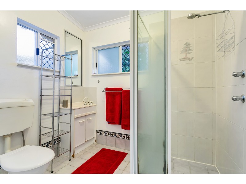 6 Brolga Street, Kewarra Beach QLD 4879