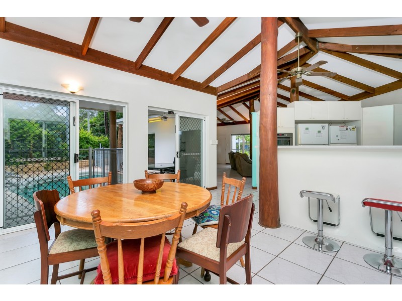 6 Brolga Street, Kewarra Beach QLD 4879