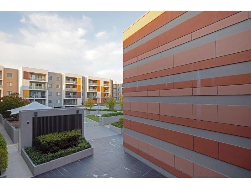 72/16 Midgegooroo Avenue, Cockburn Central WA 6164