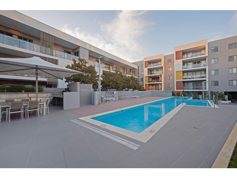 72/16 Midgegooroo Avenue, Cockburn Central WA 6164