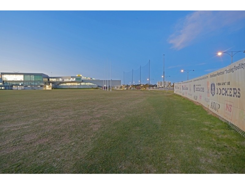 72/16 Midgegooroo Avenue, Cockburn Central WA 6164