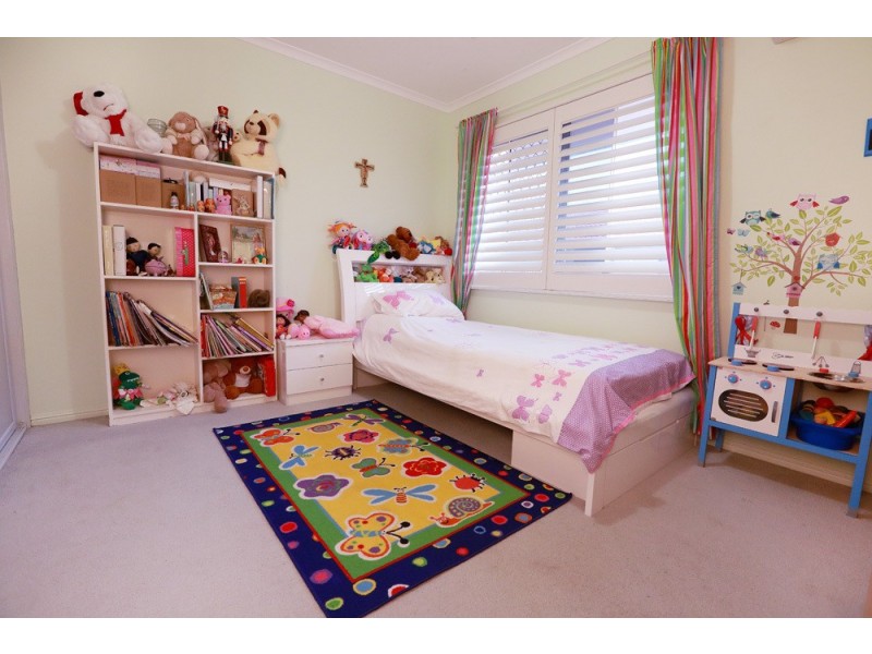 2/21 Downs Street, Redcliffe QLD 4020