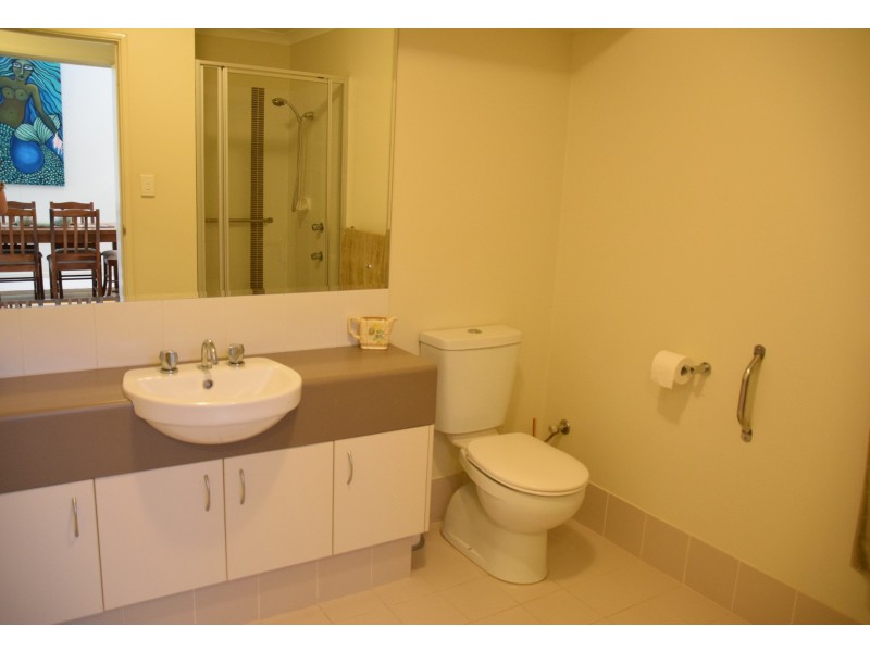 11 GOLFERS RETREAT, Halls Head WA 6210