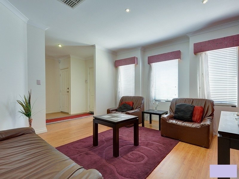 7 WALBROOK MEWS, Landsdale WA 6065