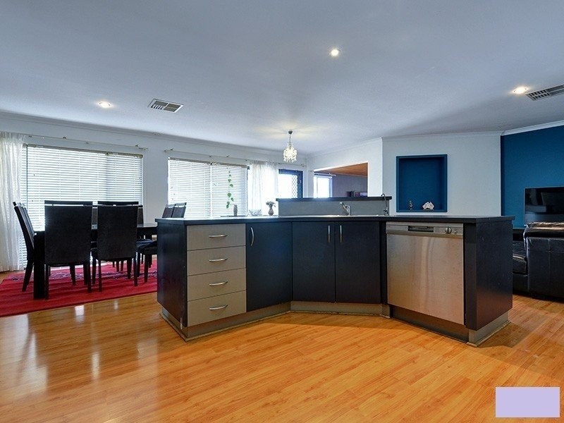 7 WALBROOK MEWS, Landsdale WA 6065