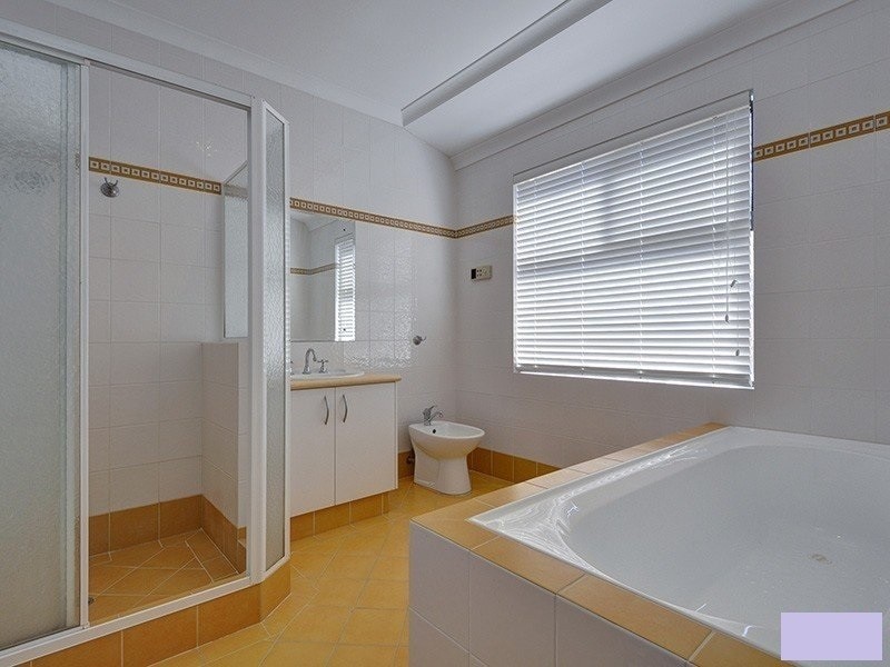 7 WALBROOK MEWS, Landsdale WA 6065