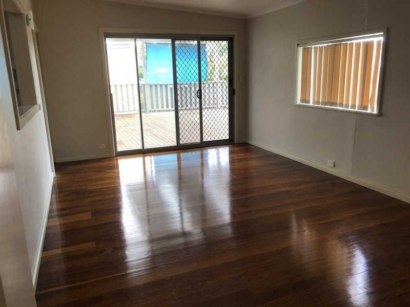 17 Churchill Street, South Tamworth NSW 2340