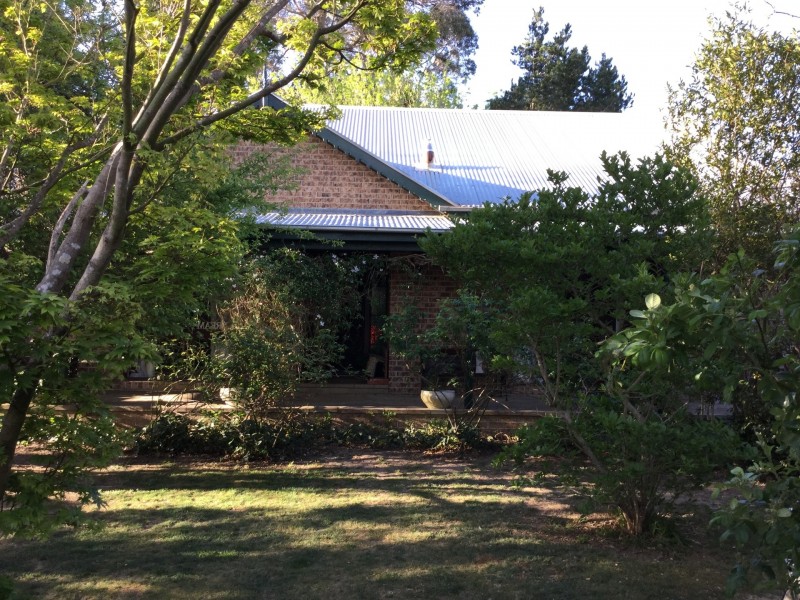 64 Park Rd, Bowral NSW 2576