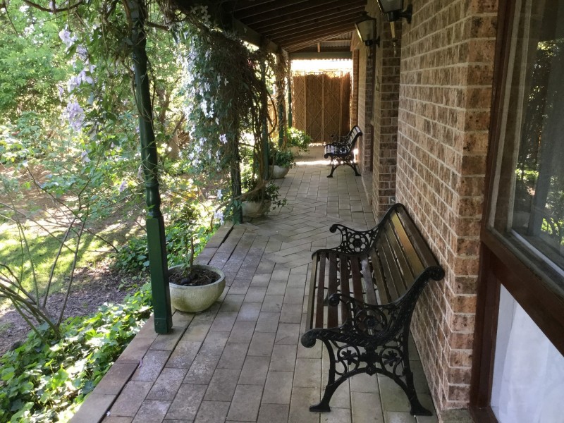 64 Park Rd, Bowral NSW 2576