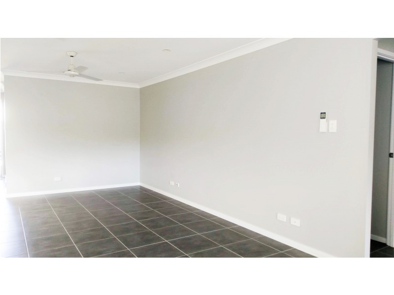 9 Harvey Lane, Meridan Plains QLD 4551